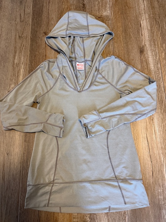 Zella Other - Zella Girl Light Gray Hooded Pullover